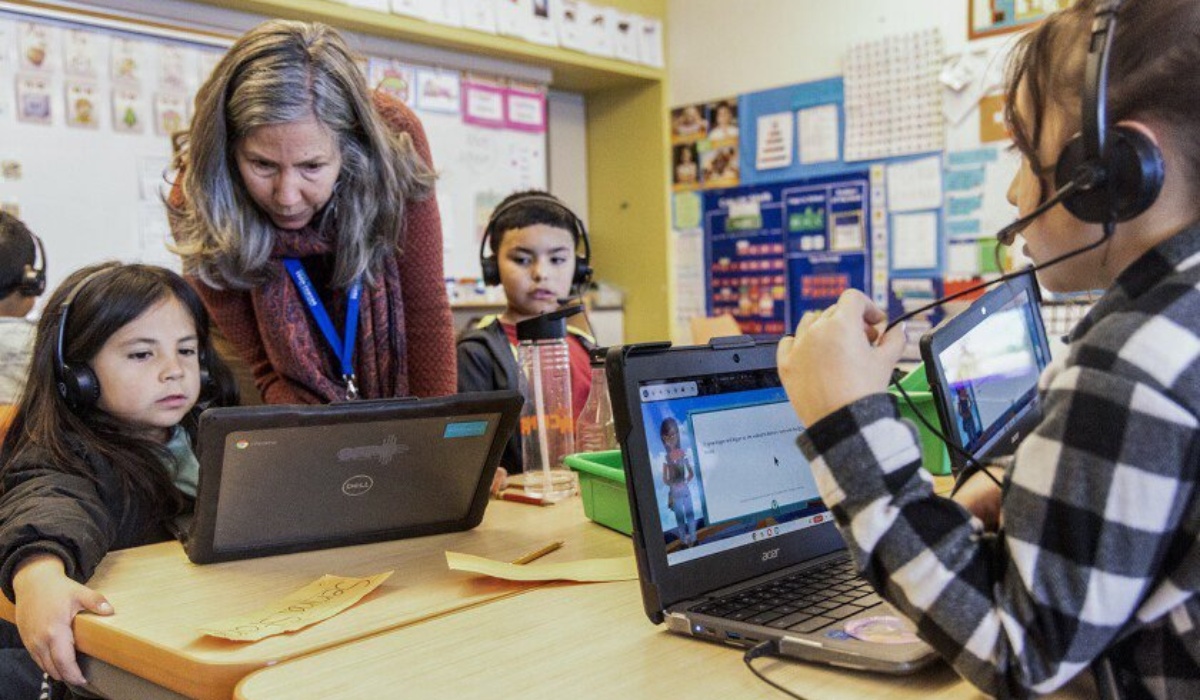 AI Transforms Classroom Experience In Texas AI Transforms Classroom Experience In Texas