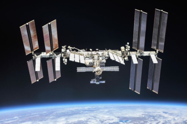 Space Llama AI System Deployed to ISS